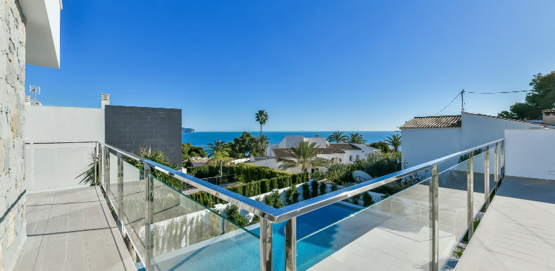 Современная вилла в Кальпе на продажу в Испании (Коста Бланка — Calpe)