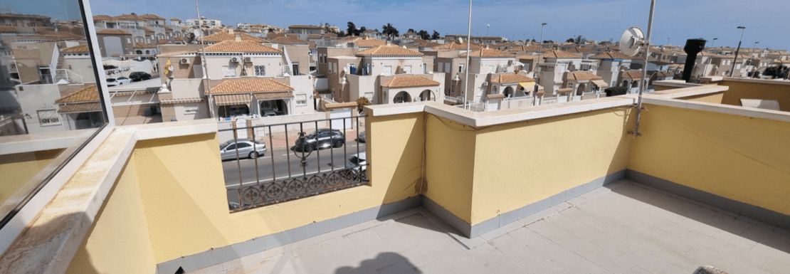 Таунхаус на продажу в Испании (Коста Бланка — Torrevieja)