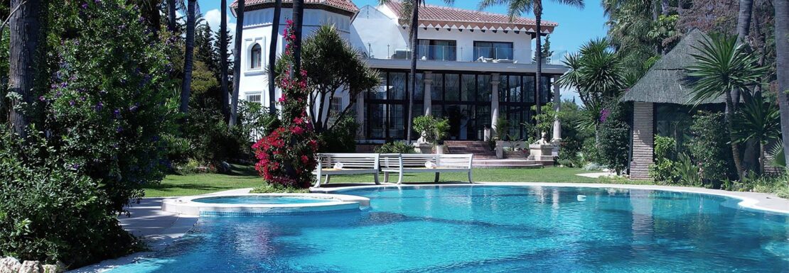 Вилла в аренду в Эстепона на Коста-дель-Соль (Малага, Аталайя — Estepona, Atalaya)