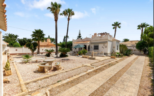 Усадьба на продажу в Испании (Коста Бланка — Torrevieja)