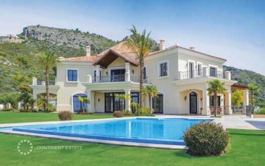 Вилла на продажу в Испании (Коста-дель-Соль — Marbella Club Golf Resort)