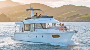 Rent a Motorboat Beneteau 41 on Mallorca