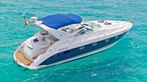 Rent a Motorboat Fairline 40 on Mallorca