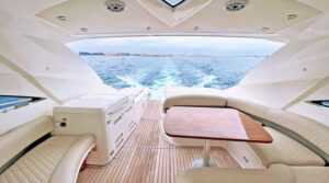 Rent a Motorboat Fairline 52 on Mallorca