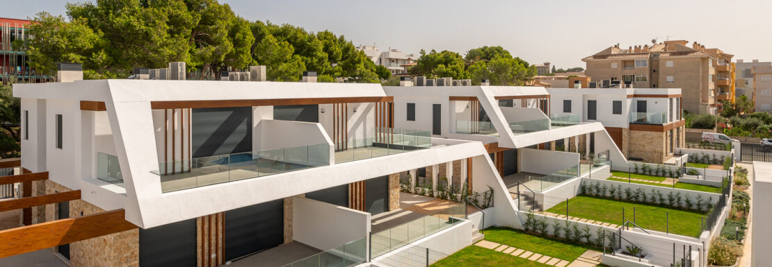 Таунхаус на Майорке на продажу в Испании (Остров Майорка, Кала Ратьяда — Cala Ratjada)
