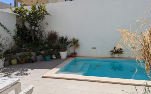 Вилла в Биркиркара на продажу на Мальте (Республика Мальта — Birkirkara)