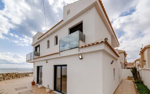 Вилла в Ла Мата на продажу в Испании (Коста Бланка — Торревьеха — La Mata)