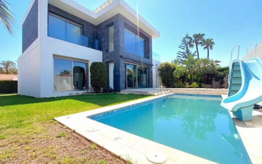 Дом с бассейном в Испании на продажу (Коста Бланка —Торревьеха — Spain)