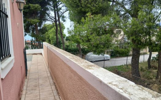 Купить дом в Лутраки на продажу в Греции (Пелопоннес — Loutraki — Peloponnese)