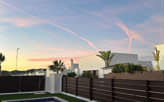 Аренда виллы на Коста Бланка в Испании (Аликанте — Ориуэла Коста — Orihuela Costa)